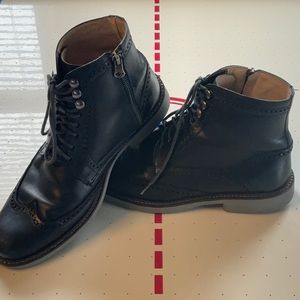 Donald J Pliner wing tip boots